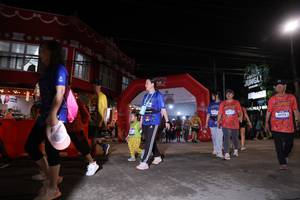 BIB: 3478
                            <button type="button" onclick="openModal(26263645)" class="btn btn-primary btn-sm float-right btn-popup" data-toggle="modal" data-target=".modal-high-quality">
                        <i class="fas fa-shopping-cart"></i> Add to Cart
                    </button>
                                            <button type="button" onclick="isThisMe(26263645, true)" class="btn btn-success btn-sm float-right btn-popup btn-isme hidden" data-toggle="tooltip" data-placement="bottom" title="นี่คือรูปของคุณใช่ไหม คลิกที่นี่เพื่อเอาเข้าอัลบั้ม">
                        <i class="fas fa-plus"></i> Add to album
                    </button>
                    <button type="button" onclick="isThisMe(26263645, false)" class="btn btn-warning btn-sm float-right btn-popup btn-isnotme hidden">
                        <i class="fas fa-ban"></i> Remove from album
                    </button>